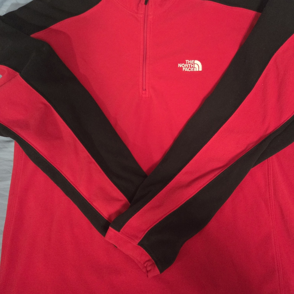 The North Face Red and Black Pullover Quarterzip Size XL